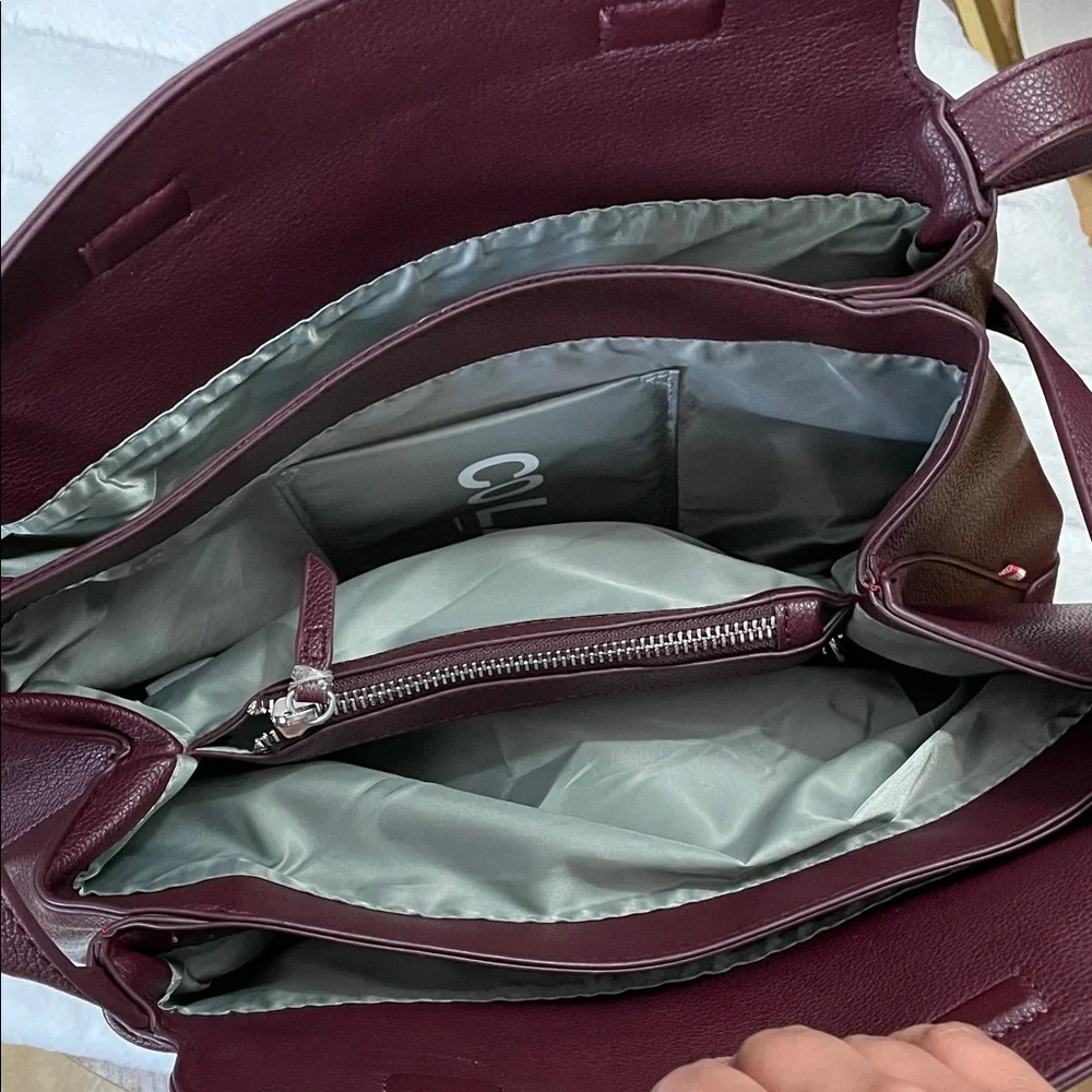 Elegant Burgundy Shoulder Bag - Picture 4 of 16